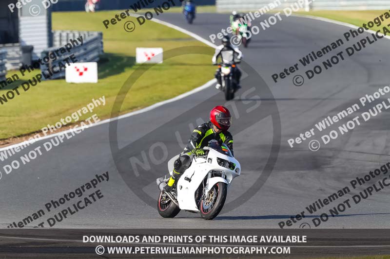 enduro digital images;event digital images;eventdigitalimages;no limits trackdays;peter wileman photography;racing digital images;snetterton;snetterton no limits trackday;snetterton photographs;snetterton trackday photographs;trackday digital images;trackday photos